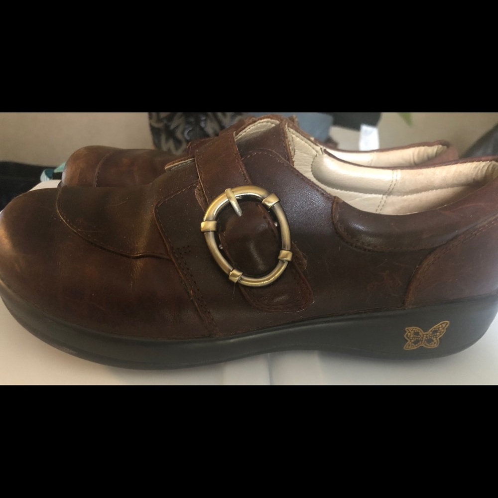 Alegria brown leather